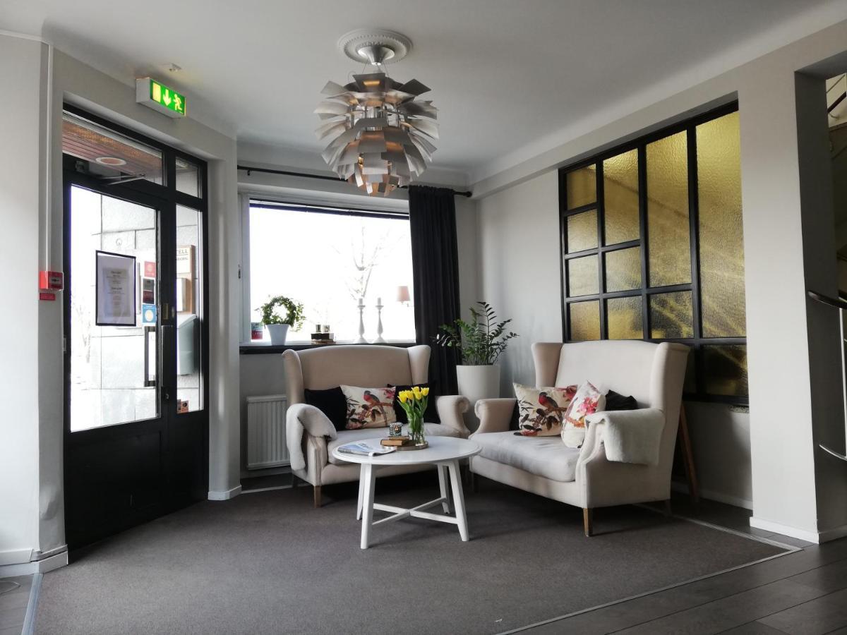 Strand Hotell Vanersborg Exterior photo