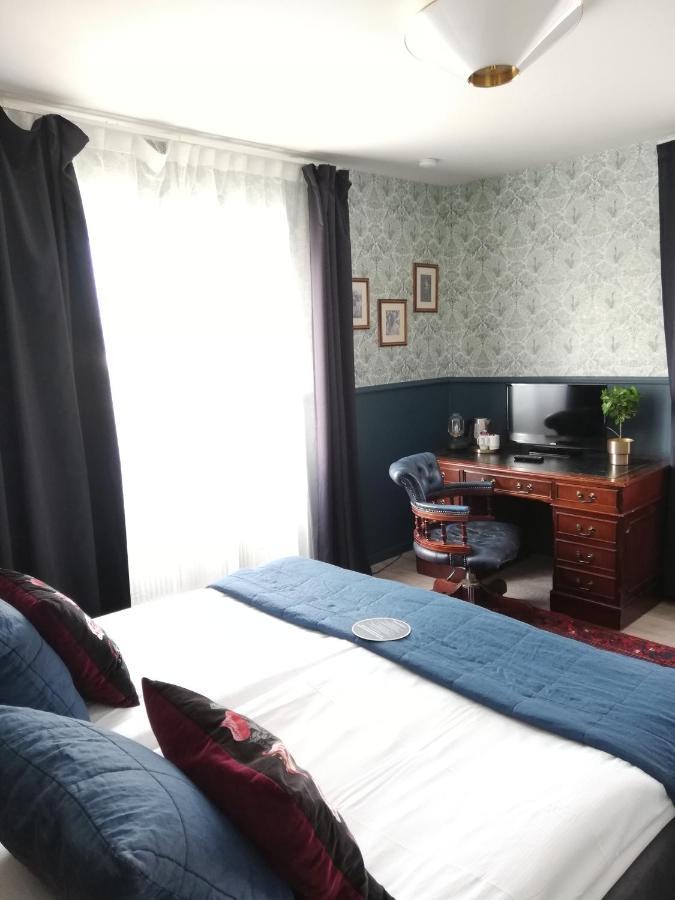Strand Hotell Vanersborg Exterior photo